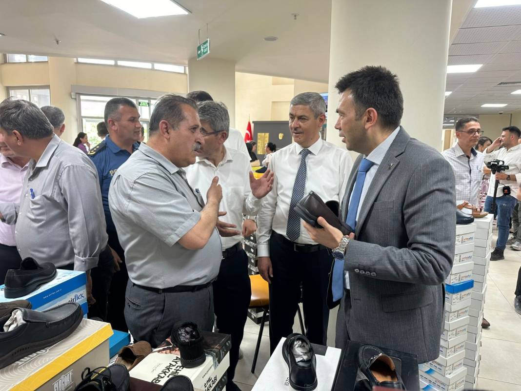 Ayakkabı ve Çanta Kermesi açıldı 2